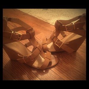 Express brown casual wedges- size 8.5